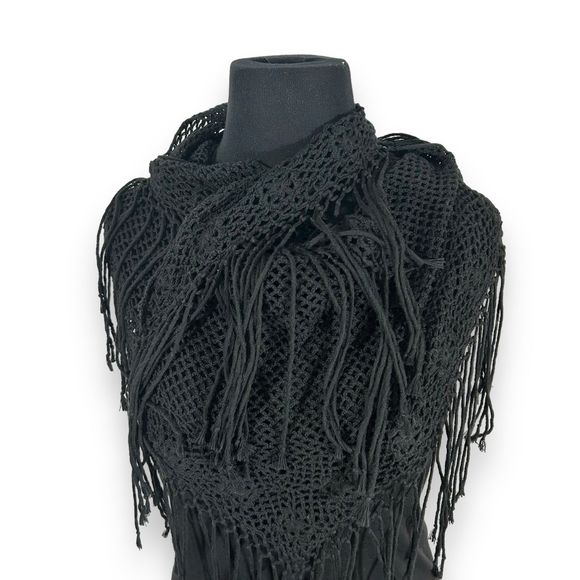 Alice +‎ Olivia Crochet Fringe Tank Top - Picture 6 of 9